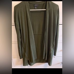 Worthington Green cardigan